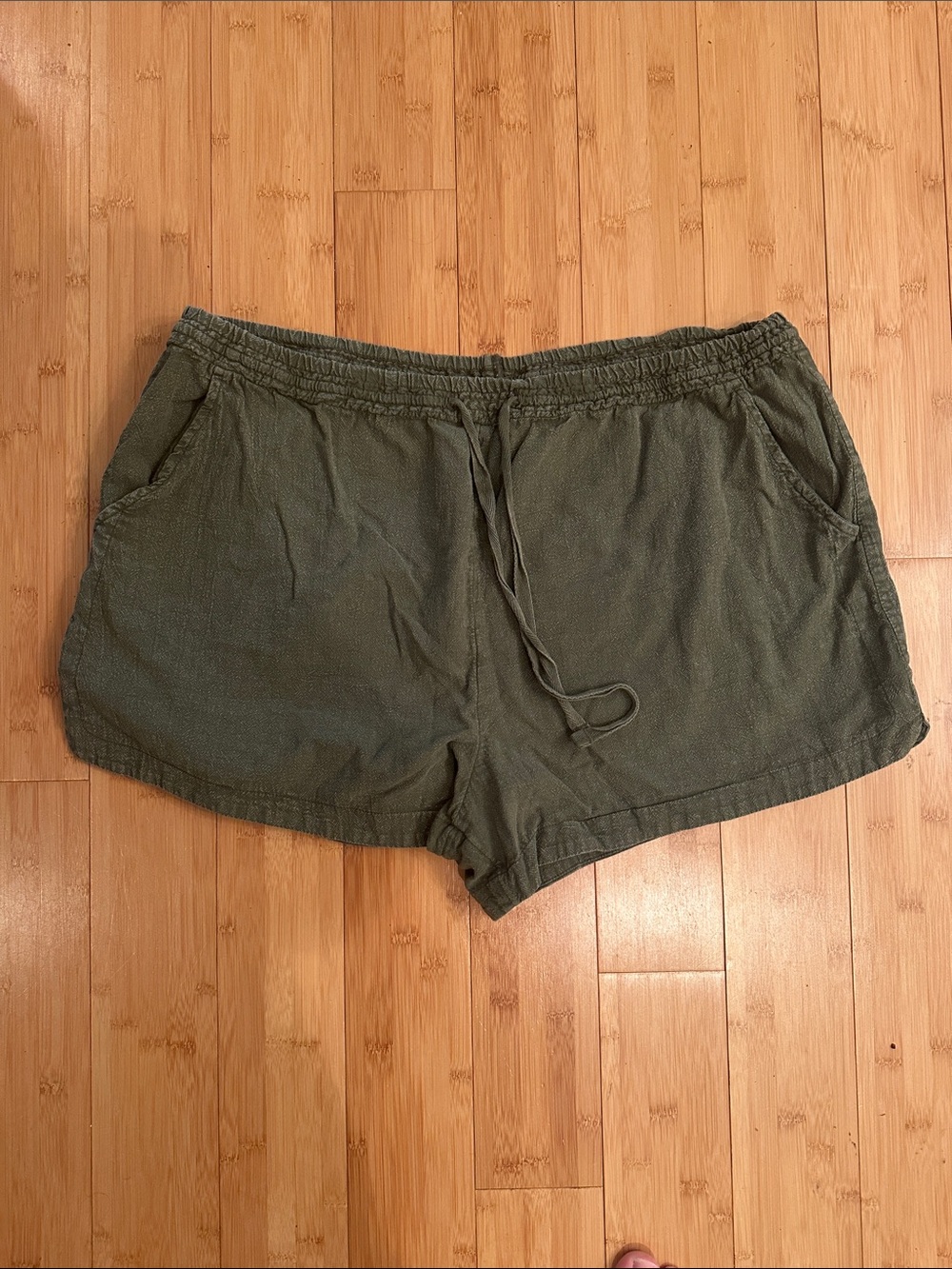 Time and Tru Olive Drawstring Athletic Shorts